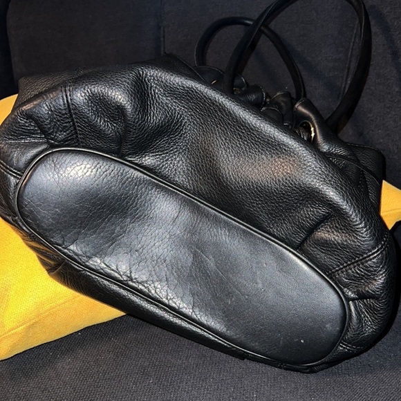 Gently used Michael Kors black purse with matching wallet - Picture 2 of 7